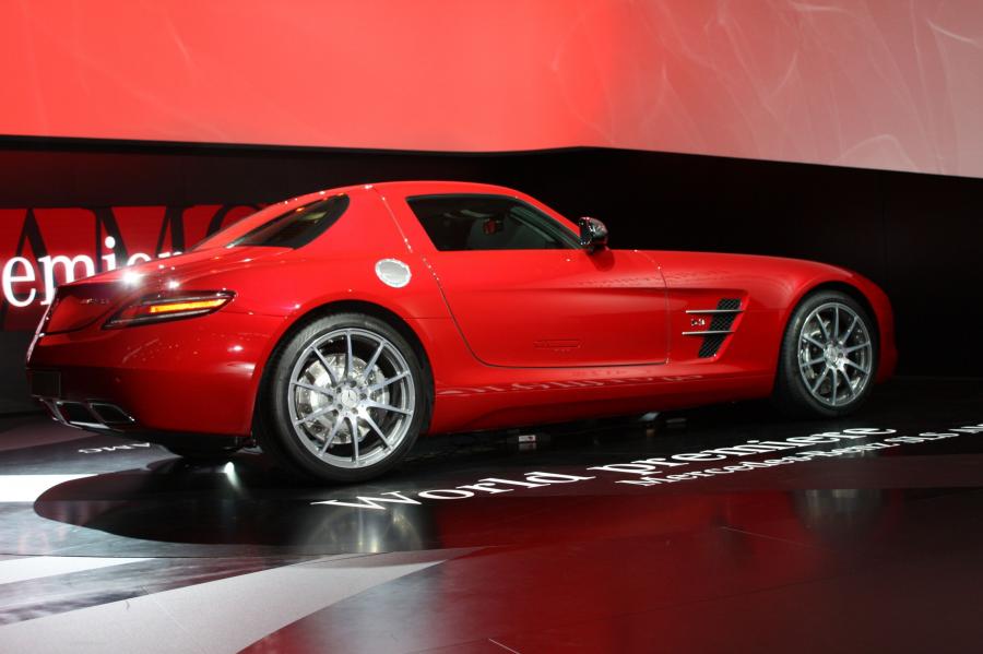  Mercedes-Benz SLS AMG 2010 года  (фото 66 из 526)